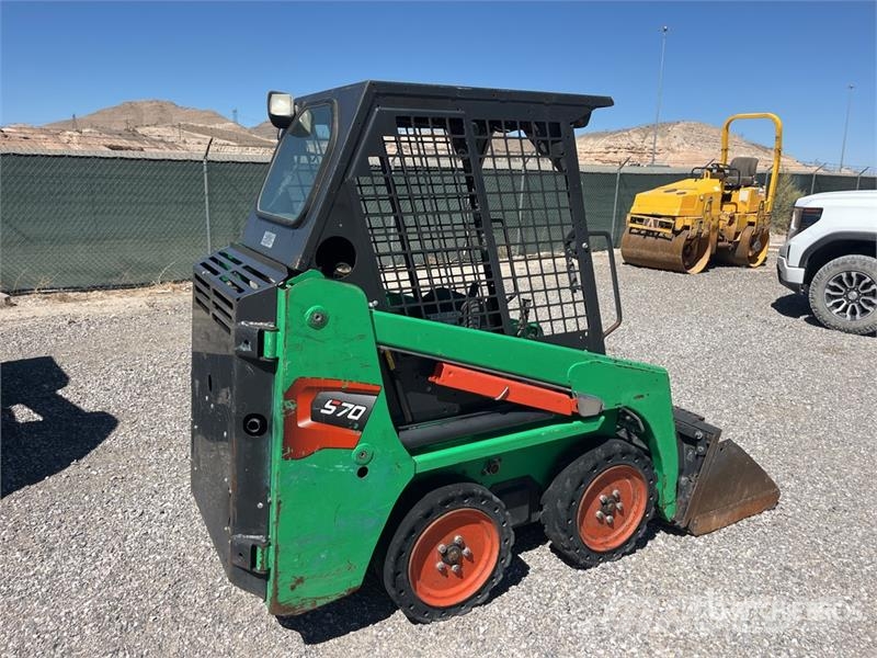 Bobcat S70 Kompaktlaadurid