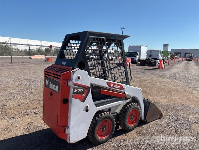 Bobcat S70 Мини-погрузчики