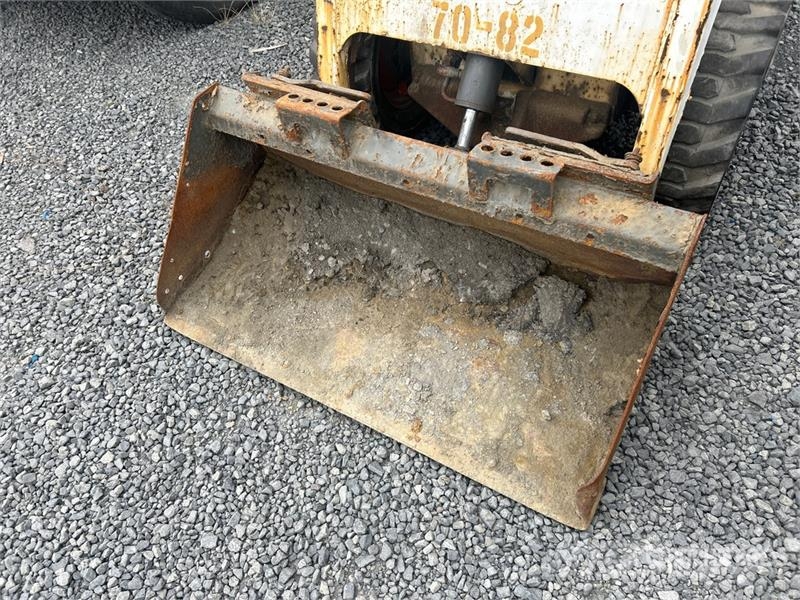 Bobcat S70 Skid steer mini nakladalci