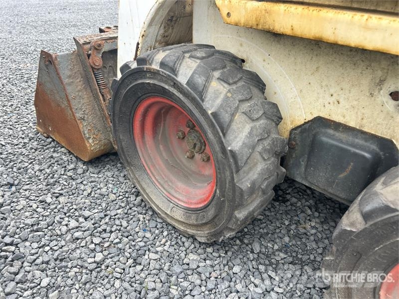 Bobcat S70 Skid steer mini nakladalci
