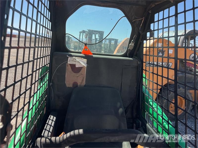 Bobcat S70 Kompaktlaadurid