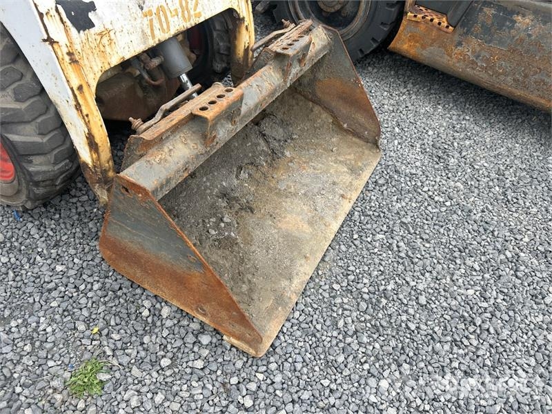 Bobcat S70 Skid steer mini nakladalci