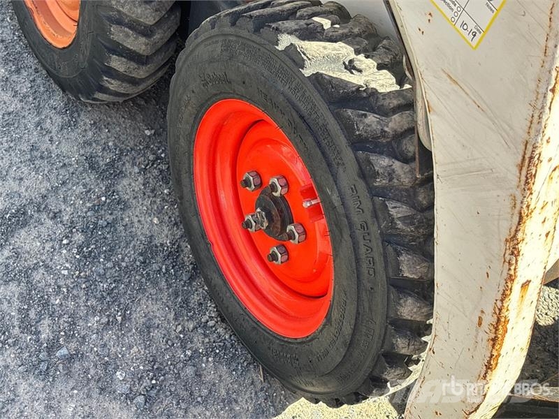 Bobcat S70 Skid steer loaders