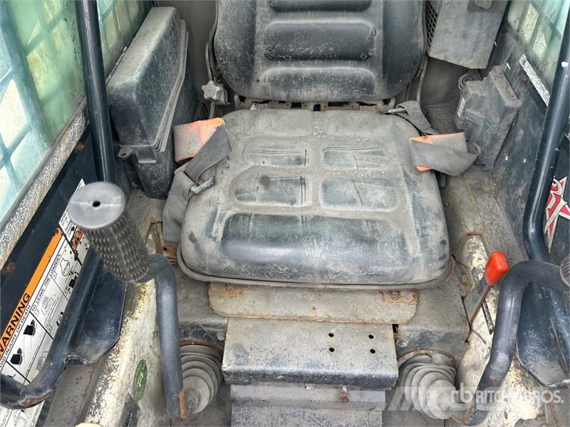 Bobcat S70 Skid steer mini nakladalci