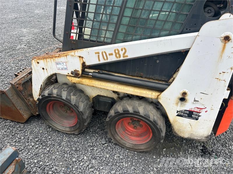 Bobcat S70 Skid steer mini nakladalci