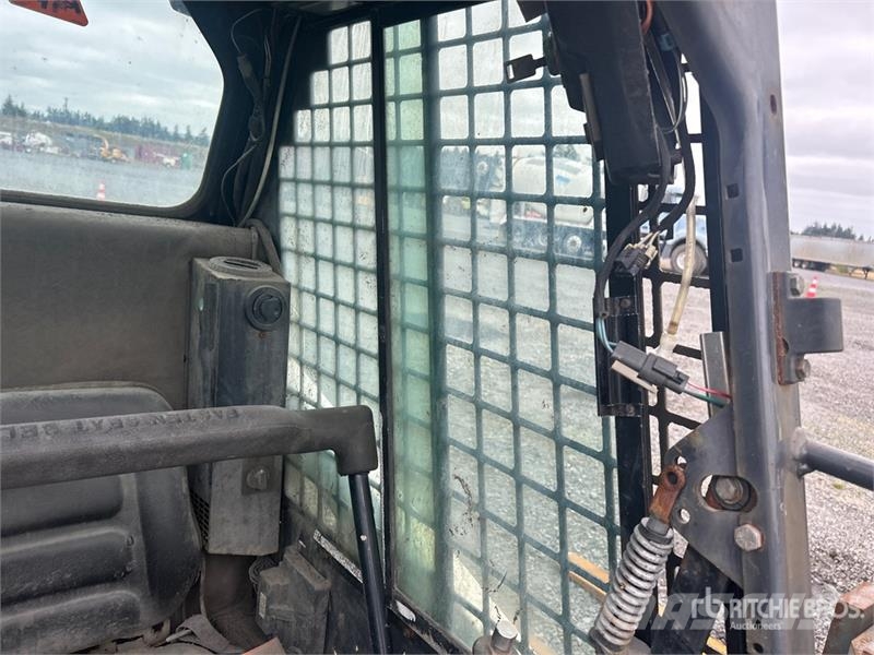 Bobcat S70 Skid steer mini nakladalci