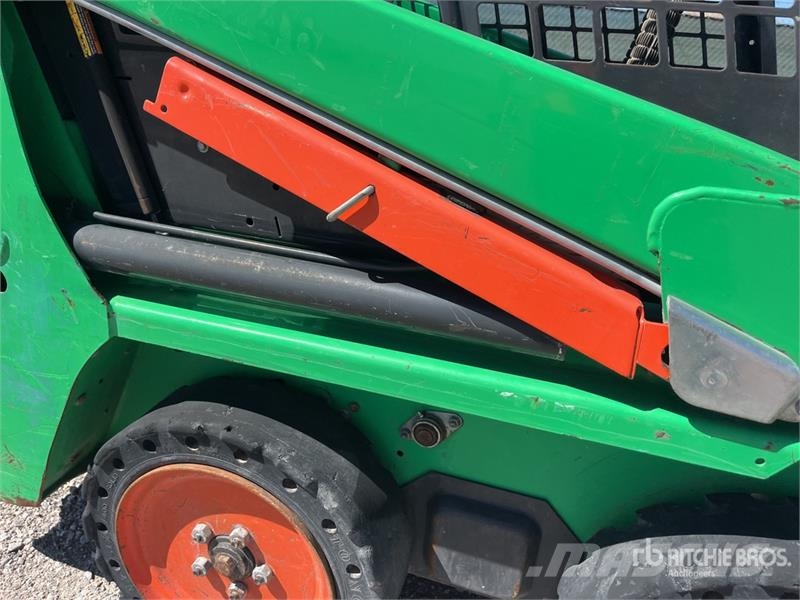 Bobcat S70 Kompaktlaadurid
