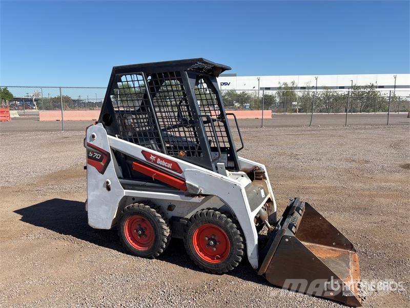 Bobcat S70 Мини-погрузчики