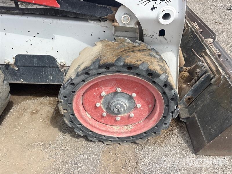 Bobcat S740 Мини-погрузчики