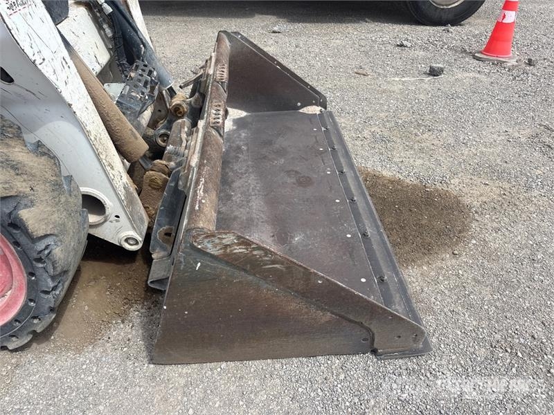 Bobcat S740 Мини-погрузчики