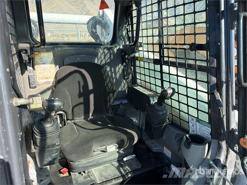 Bobcat S740 Мини-погрузчики