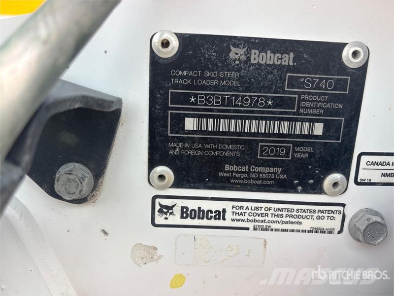 Bobcat S740 Мини-погрузчики