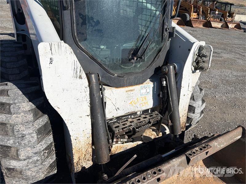 Bobcat S740 Мини-погрузчики