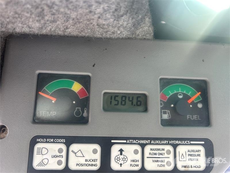 Bobcat T140 Mini Pale Gommate