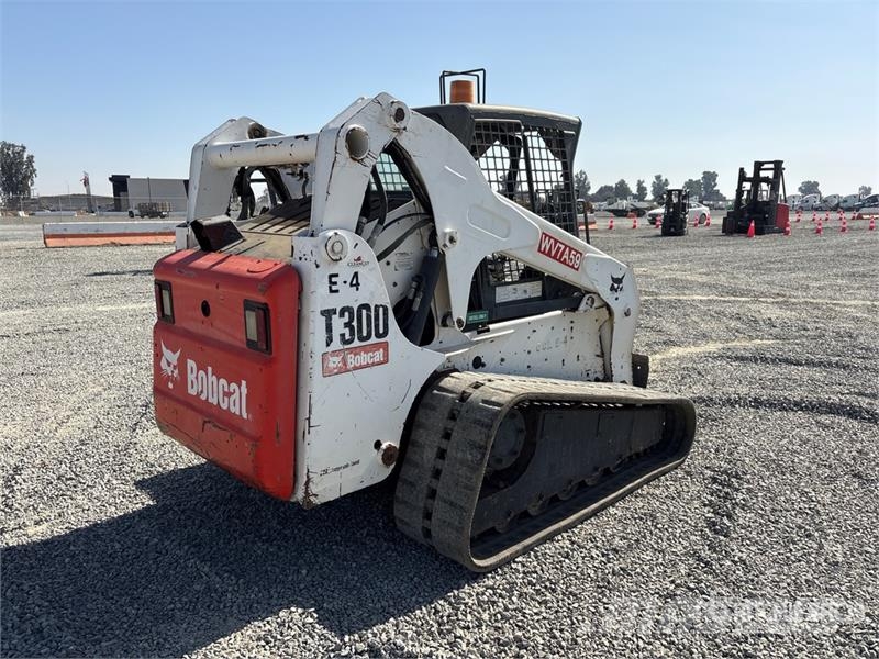 Bobcat T300 Skid steer loaders