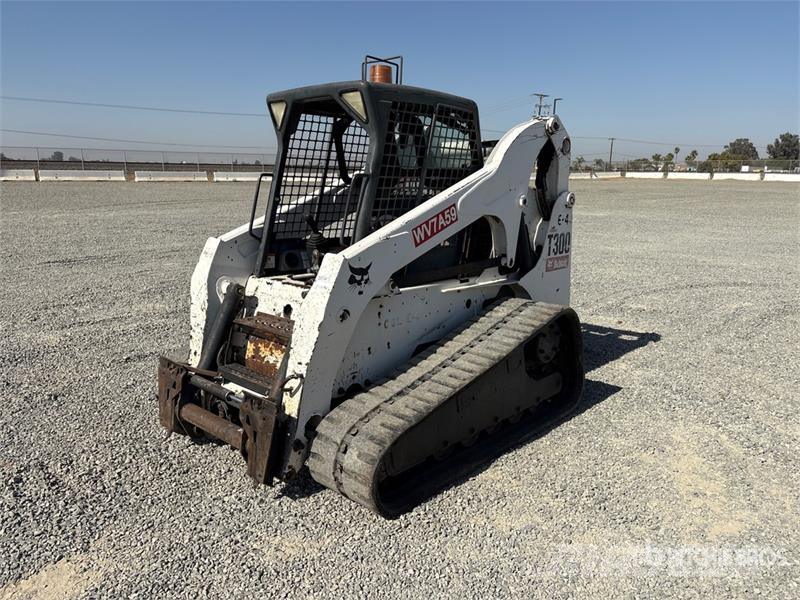 Bobcat T300 Skid steer loaders