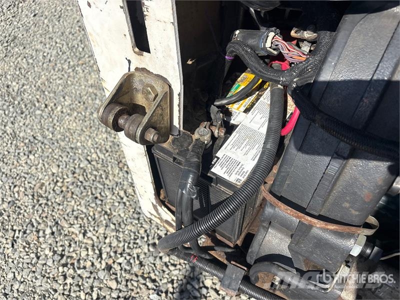 Bobcat T300 Skid steer loaders