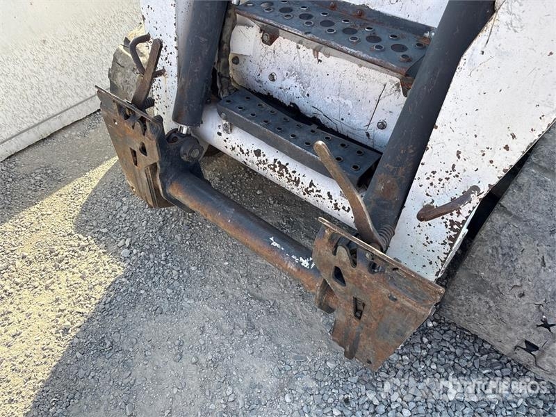 Bobcat T320 Skid steer loaders
