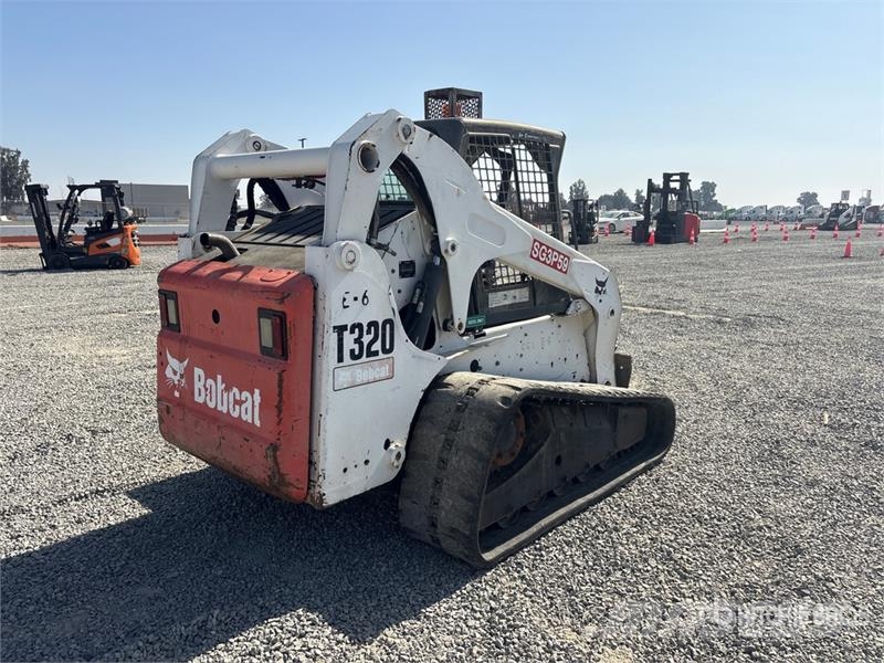 Bobcat T320 Skid steer loaders