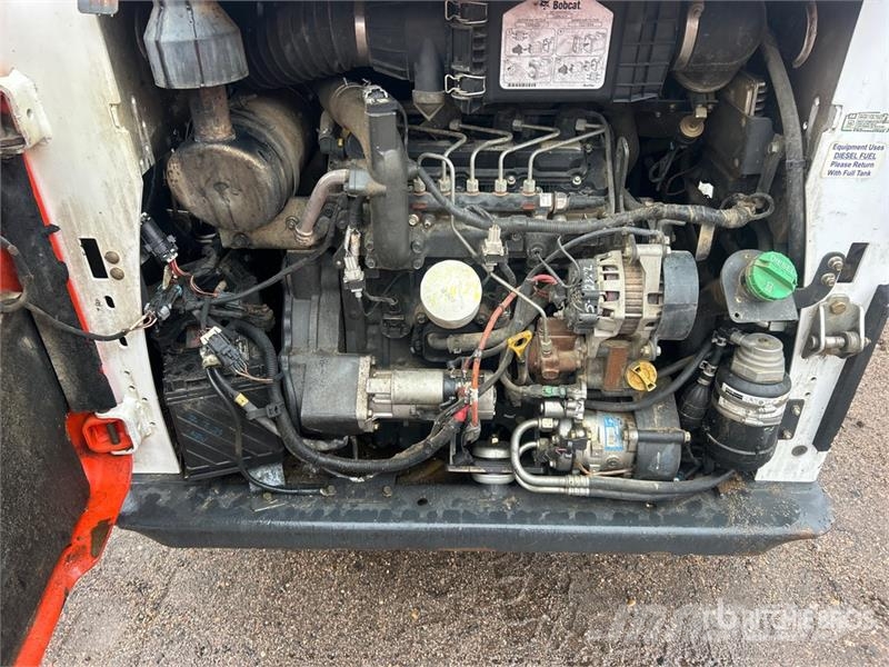 Bobcat T590 Mini Pale Gommate
