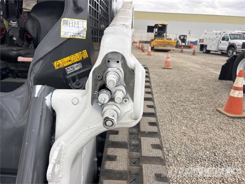 Bobcat T62 Two-Speed Compact Track Loader Kompaktrakodók