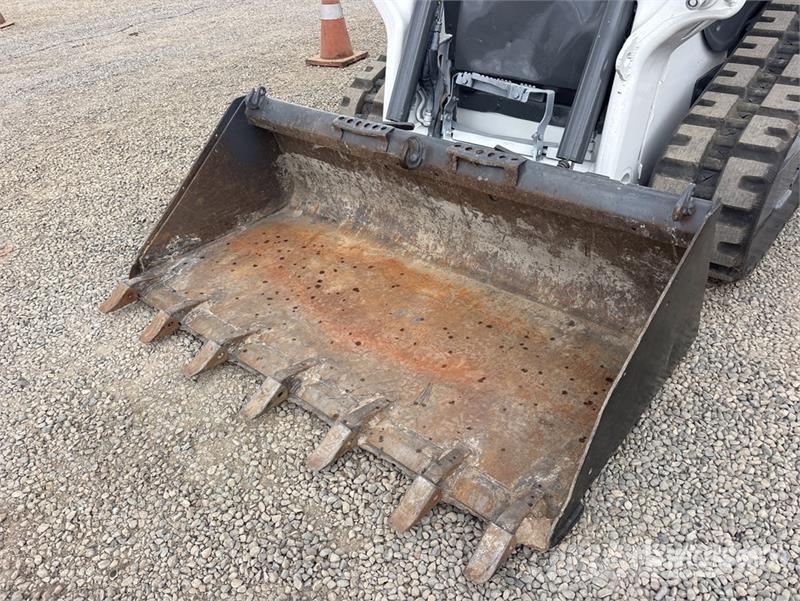 Bobcat T62 Two-Speed Compact Track Loader Kompaktrakodók