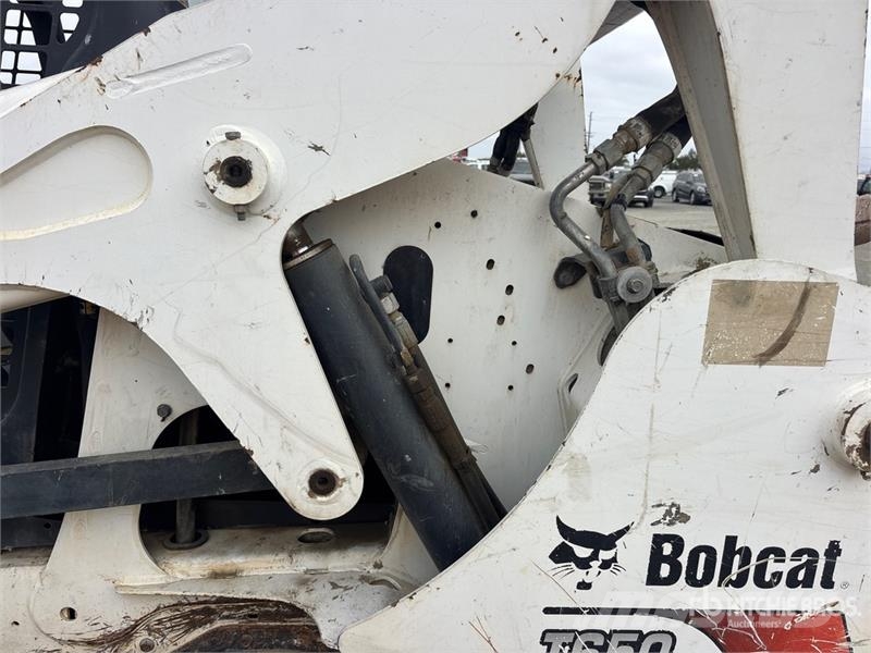 Bobcat T650 Skid steer loaders
