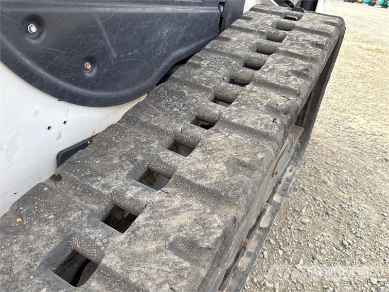 Bobcat T66 Kompaktlastare