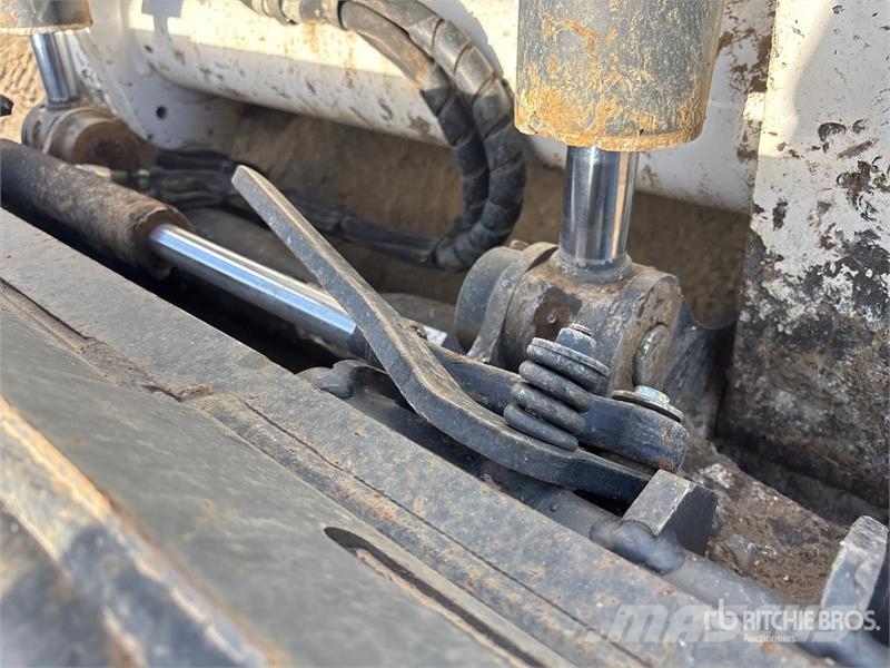 Bobcat T870 Minilæsser - skridstyret