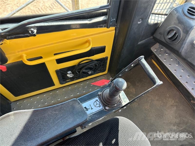 Bomag 473 EB-5 Soil Compactor 토양 다짐기