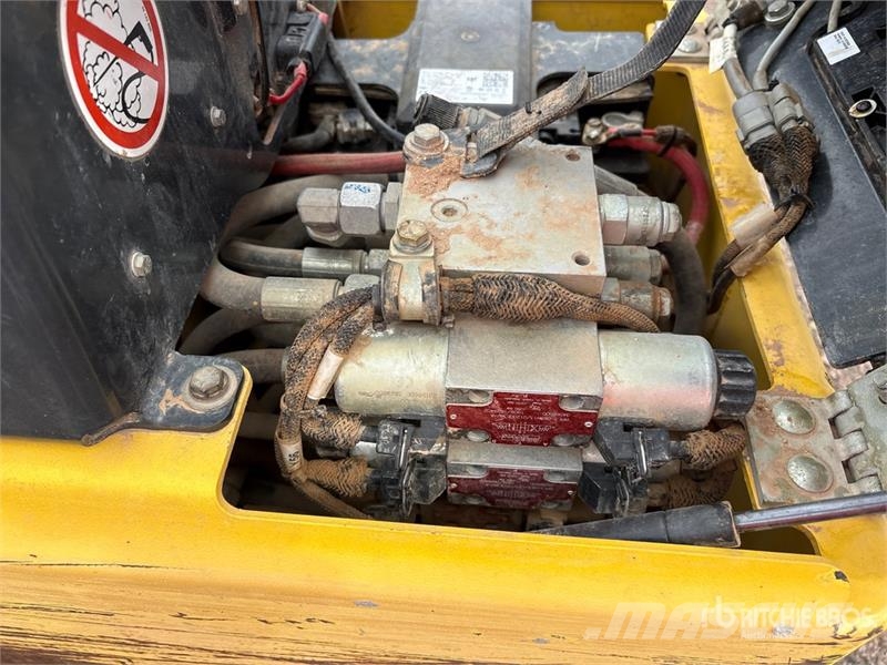 Bomag BMP 8500 ソイルコンパクター