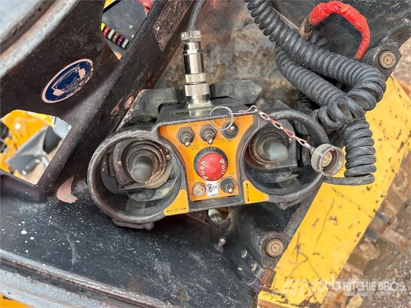 Bomag BMP 8500 ソイルコンパクター