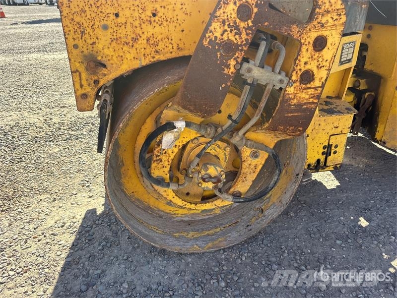 Bomag BW120 AD4 Double Drum Roller 双轮压路机
