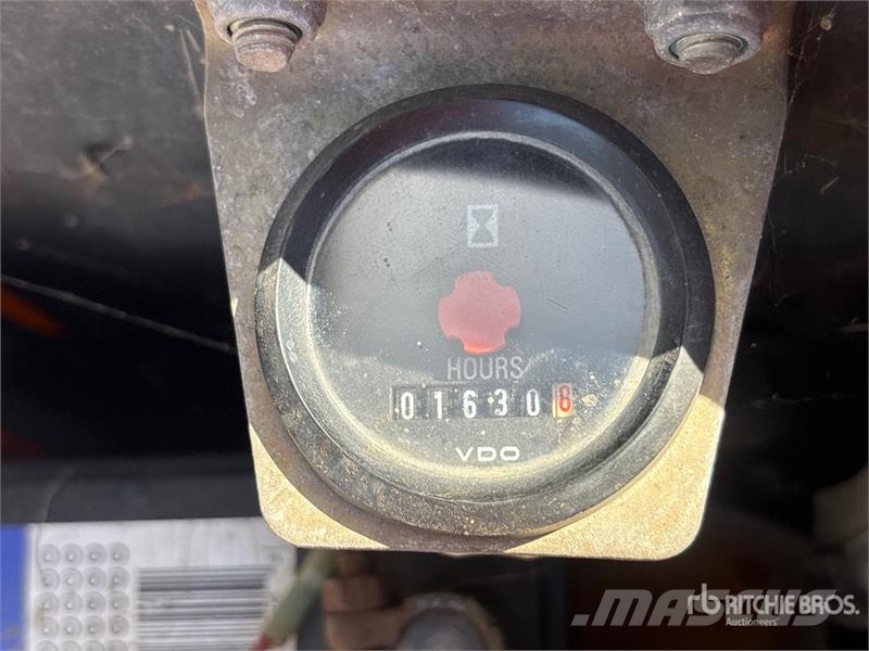 Bomag BW120AD-3 Double Drum Roller Rolos compactadores de tambor duplo