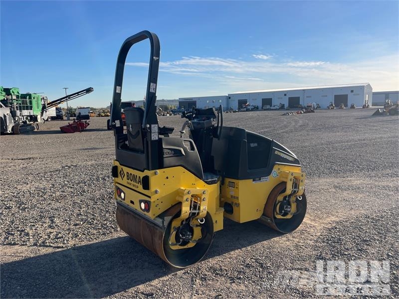 Bomag BW120AD-5 트윈 드럼 롤러