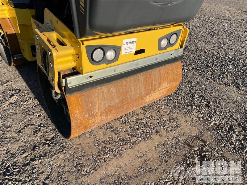 Bomag BW120AD-5 트윈 드럼 롤러