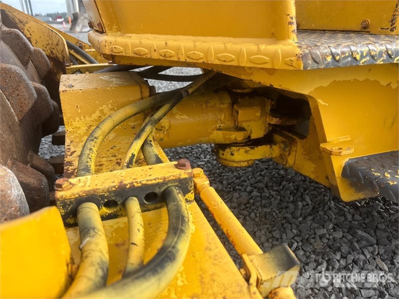 Bomag BW124PD Padfoot Drum Compactor Walzenzüge