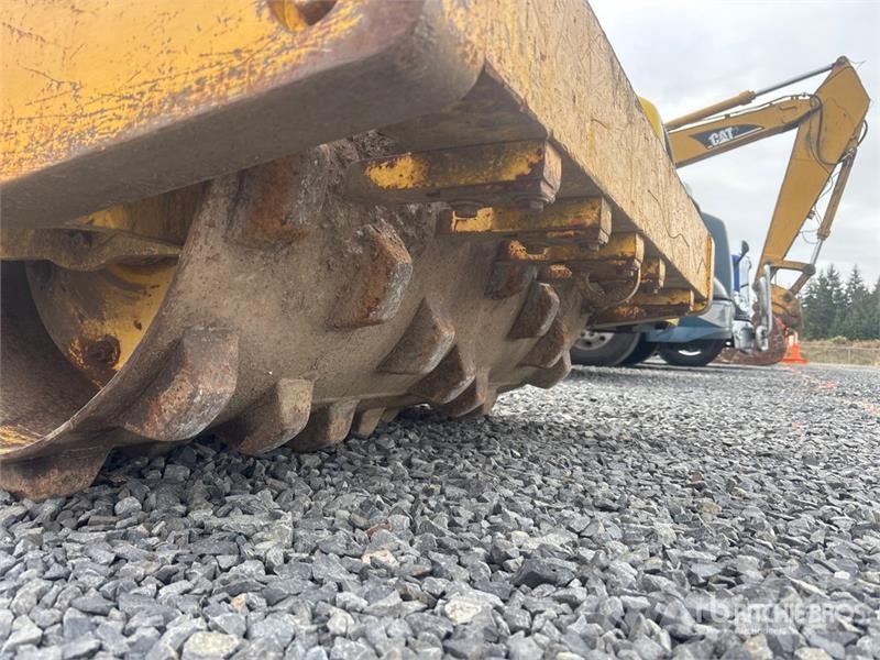 Bomag BW124PD Padfoot Drum Compactor Walzenzüge