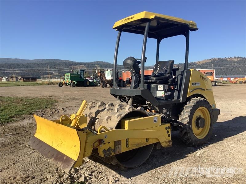 Bomag BW124PDH-5 Padfoot Drum Compactor Single drum rollers