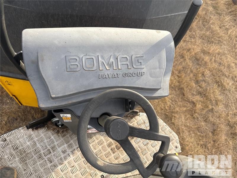 Bomag BW138AC Double Drum Roller مداحل ثنائية الاسطوانة