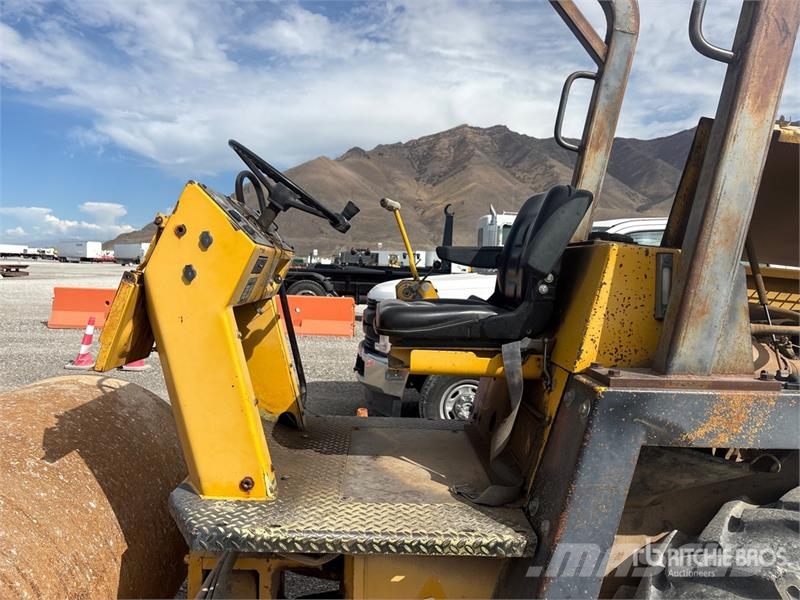Bomag BW142D Smooth Drum Compactor Enojni valjarji