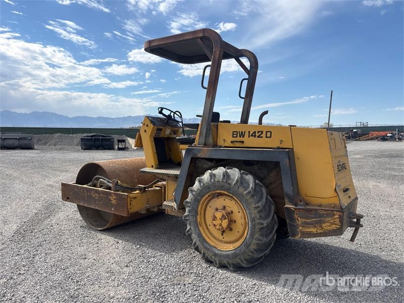 Bomag BW142D Smooth Drum Compactor Enojni valjarji