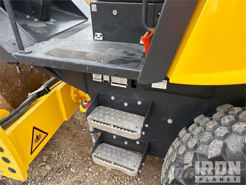 Bomag BW145D Smooth Drum Compactor 振動ローラ