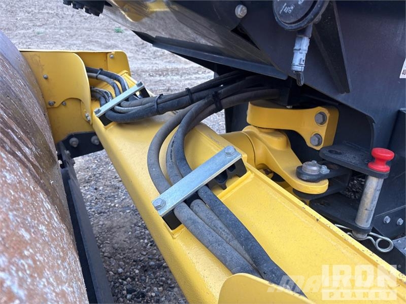 Bomag BW145D Smooth Drum Compactor 振動ローラ