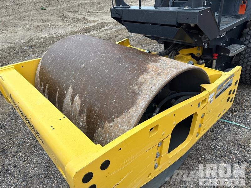 Bomag BW145D Smooth Drum Compactor 振動ローラ
