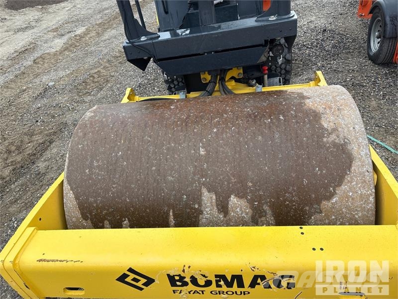 Bomag BW145D Smooth Drum Compactor 振動ローラ