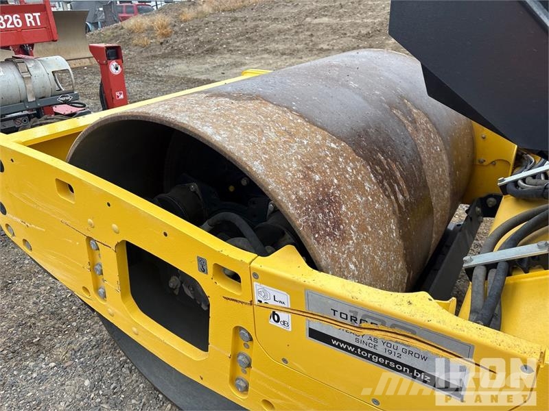Bomag BW145D Smooth Drum Compactor 振動ローラ
