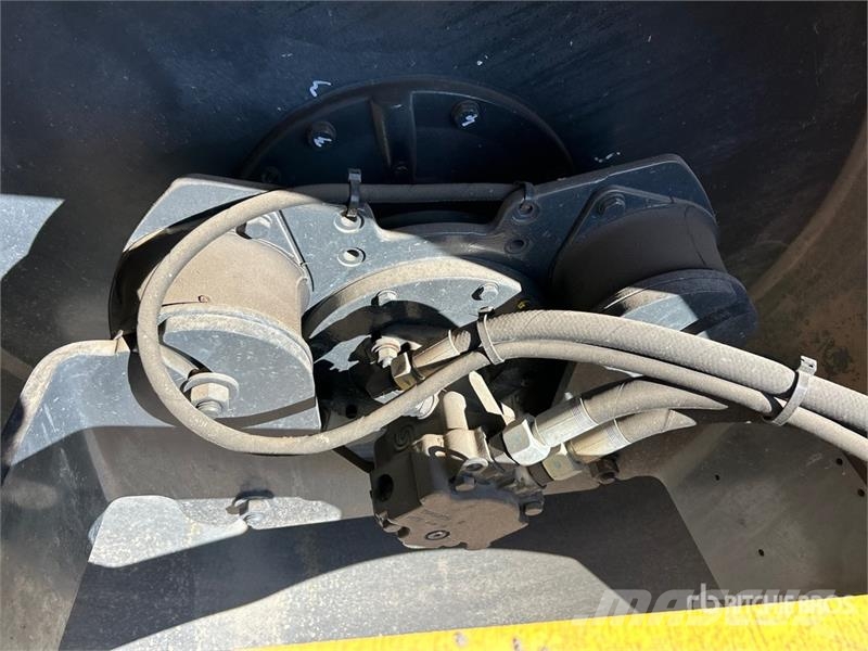 Bomag BW177D-5 Smooth Drum Compactor Walzenzüge
