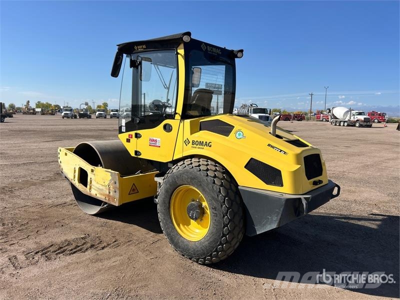 Bomag BW177D-5 Smooth Drum Compactor Walzenzüge