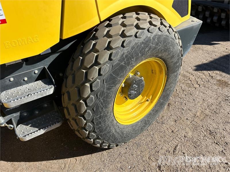 Bomag BW177D-5 Smooth Drum Compactor Walzenzüge
